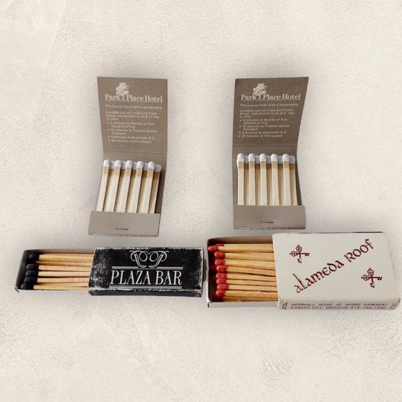 1980s KCMO Set of 4 Matchbooks/Park Place Hotel, Alameda Plaza Roof, Plaza Bar - Picture 3 of 6